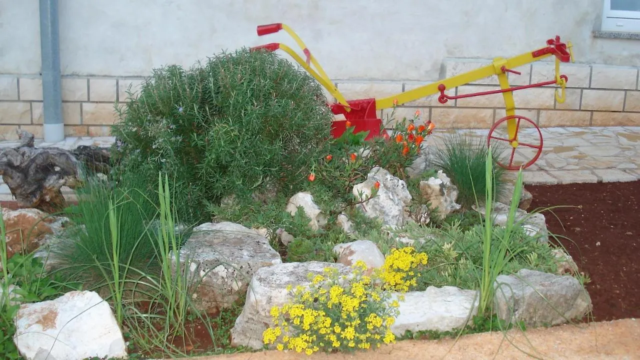 Guest House Mia Vinkuran Croatia
