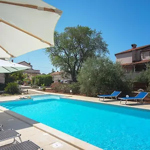Apartment Apartments Vita, Vinkuran