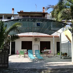 Apartman Ada, Vinkuran